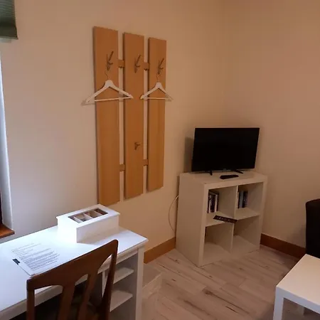 Гостевой дом Monteurzimmer Luetzow Любек